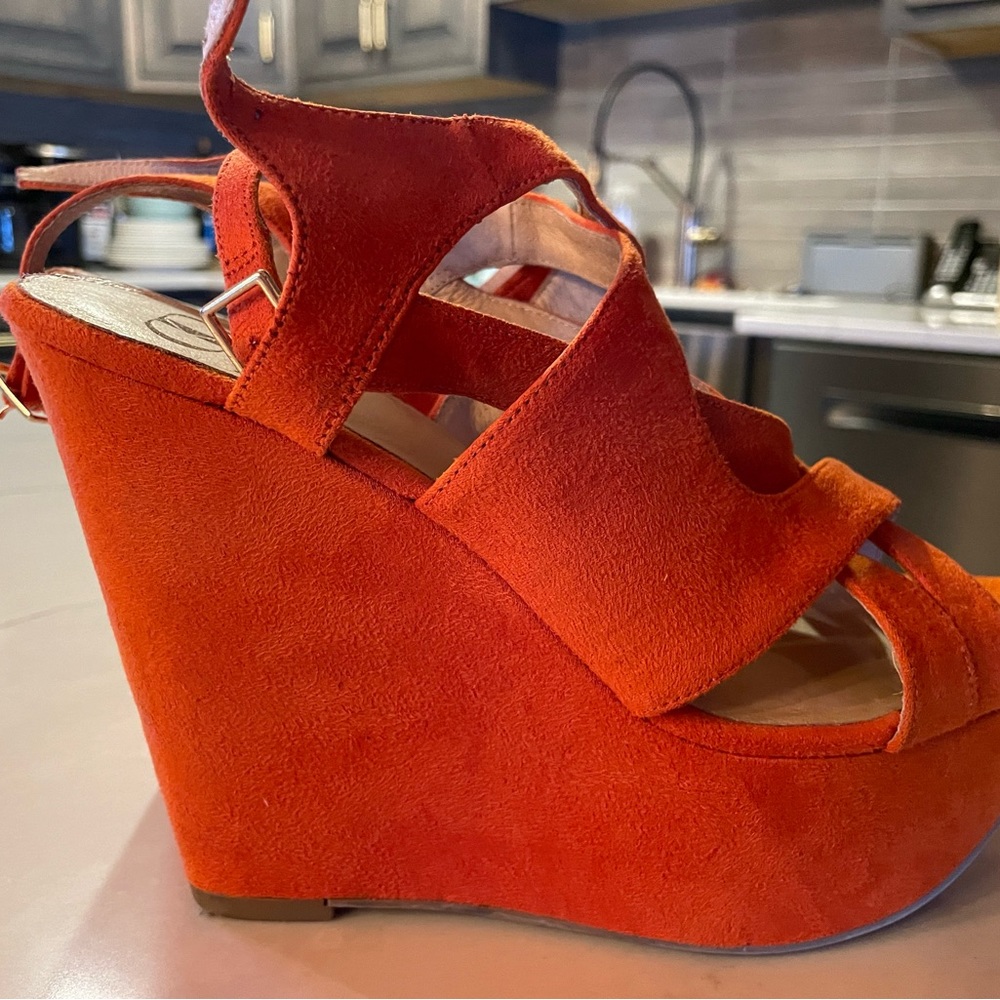 Fun orange platforms